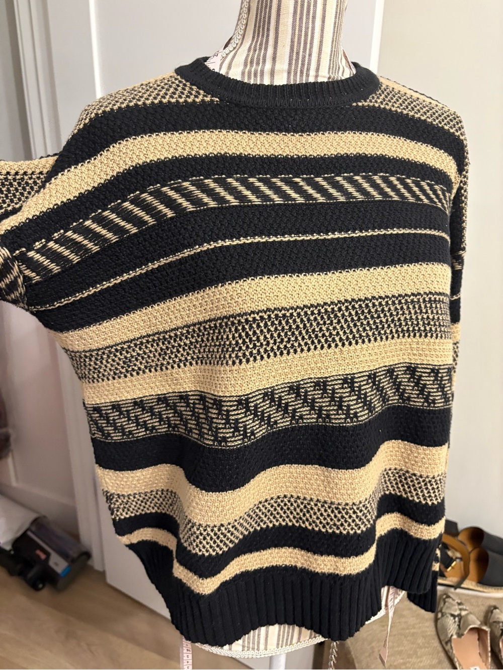 Womens Lauren ralph lauren Striped Knit Sweater Black and Beige sz S linen blend - Picture 4 of 11